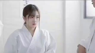 足疗店真实巨乳熟女足疗一条龙